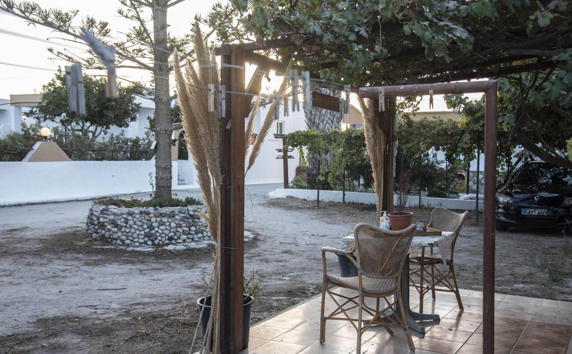 Nikos Studios Kefalos  Exterior photo